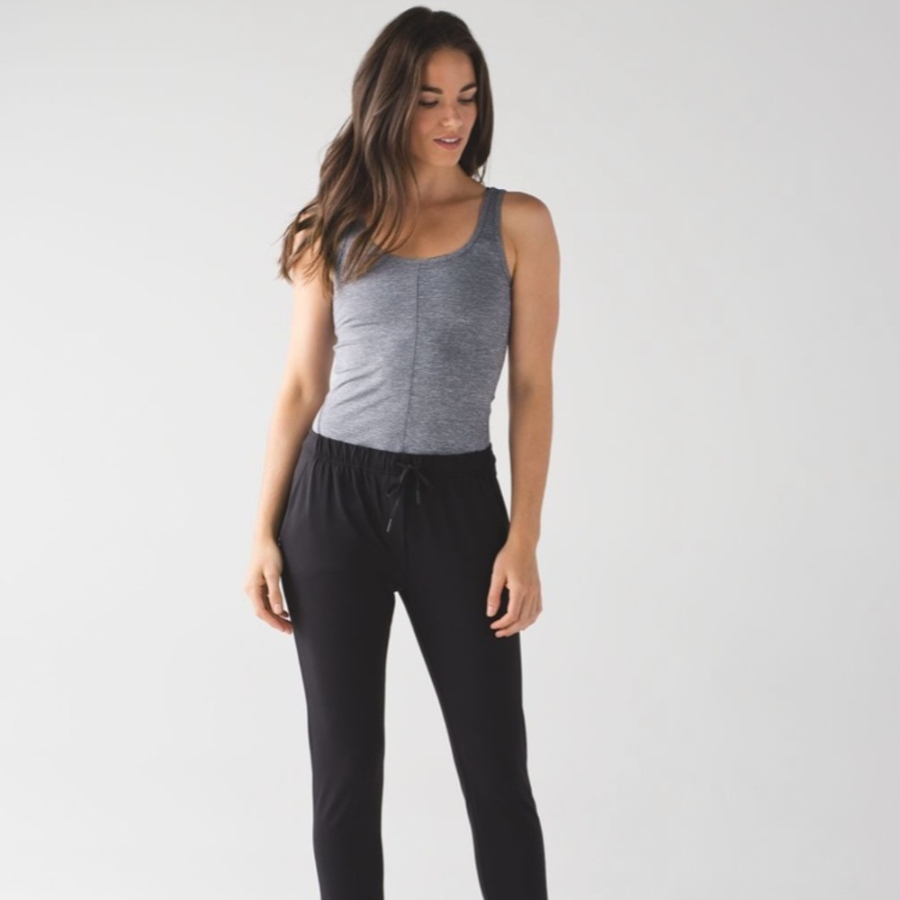 LULULEMON grey back at it tank